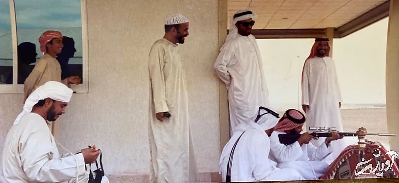 شکار پرنده کمیاب برای افزایش قدرت جنسی شیوخ امارات! شکار پرنده کمیاب برای افزایش قدرت جنسی شیوخ امارات!